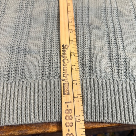 Aeropostale Sage Green Cropped Sweater. Women’s Size S. Long sleeve - Picture 8 of 8